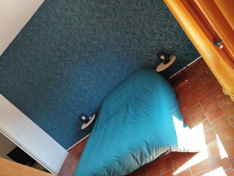 Appartement Dans Village Calme A 5 Min Des Lacs Mathaux Exterior foto